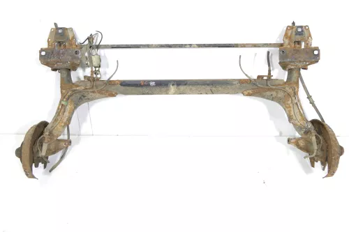 Audi 80 8C Achse hinten Hinterachse Achsträger Scheibenbremse