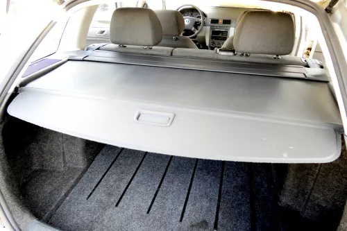 Skoda Fabia 6Y Kombi Variant Laderaumabdeckung Rollo Kofferraum schwarz (141917)