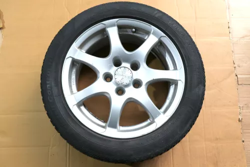 VW Golf Touran Alufelgen Winterreifen M&S Reifen Felgen 205/55 R16 91H - 4-5mm (142038)