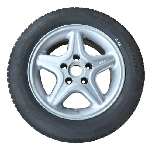Audi A4 A6 Alufelgen 195/65 R15 Winterreifen Reifen pininfarina BBS 6-7mm (142046)