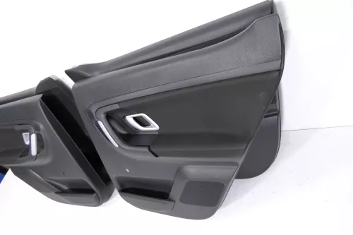 4 x Skoda Fabia 5J Stufenheck Türverkleidung Verkleidung Tür vorne +hinten links (142123)