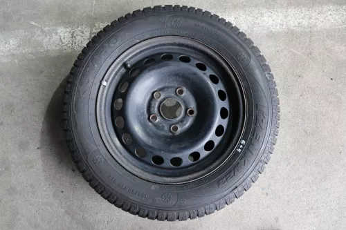 Skdoa Octavia 1Z 195/65 R15 91T Winterreifen M+S Felgen Reifen M&S ca. 5-6mm (142212)