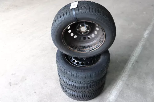 Skdoa Octavia 1Z 195/65 R15 91T Winterreifen M+S Felgen Reifen M&S ca. 5-6mm (142212)