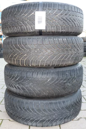 VW Golf 6 Touran 1T 195/65 R15 91T Winterreifen M+S Felgen Reifen M&S ca.3-6mm (142232)
