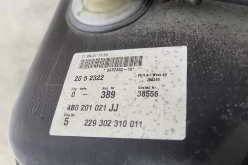 Aud A6 4B Tank Dieseltank Kraftstofftank Kraftstoffbehälter Behälter 4B0201021JJ (142346)