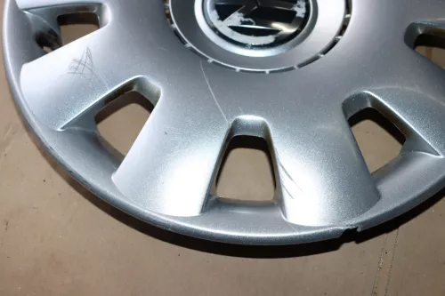 original 4 Stück VW Bora Golf 4 Radkappe Radzierkappe 15 Zoll 1J0601147P IIII (142483)