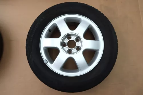 Audi A3 8L Alufelgen Reifen Felgen 195/65 R15 Sommerreifen M+S 8L060125F   3-4mm (142562)