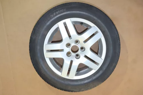 VW Golf 4 Bora Beetle Alufelgen Felgen 195/65 R15 Sommerreifen 1J0601025Q 2-4mm (142580)