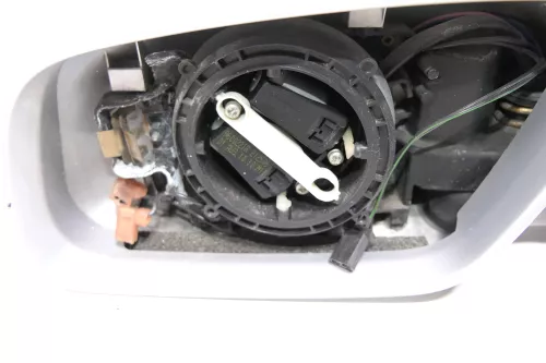 Audi A6 4B Spiegel Außenspiegel links silber LY7W elekt anklappbar (143194)