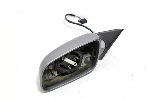 VW Passat 3BG 3B elektrischer Spiegel Außenspiegel links grau LD7W urbangrey