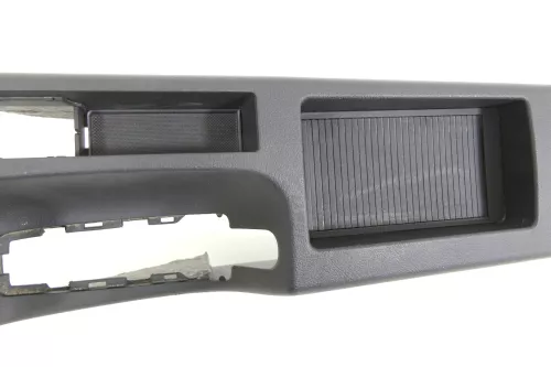 Audi A3 8P Mitteltunnel hinten Verkleidung um Handbremse Konsole schwarz (143624)