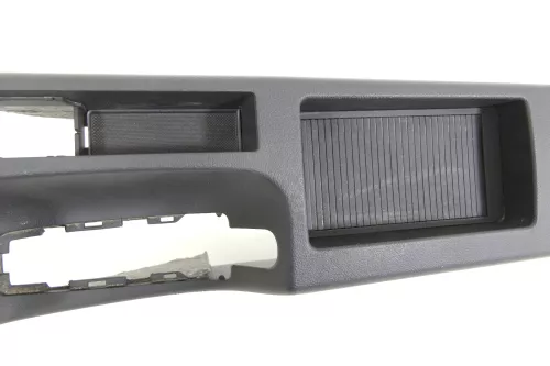 Audi A3 8P Mitteltunnel hinten Verkleidung um Handbremse Konsole schwarz (143624)