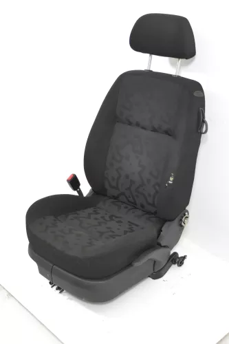 VW Golf 4 Bora Sitz vorne links Fahrersitz 2/3-Türer klappbar