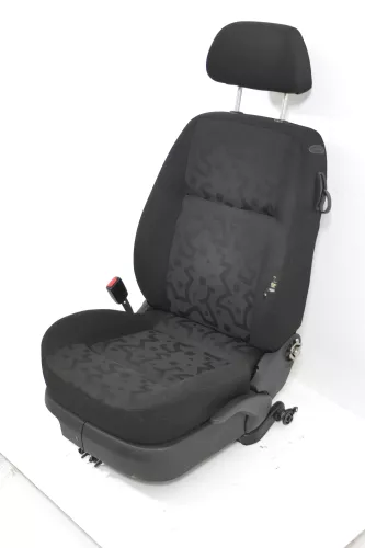 VW Golf 4 Bora Sitz vorne links Fahrersitz 2/3-Türer klappbar