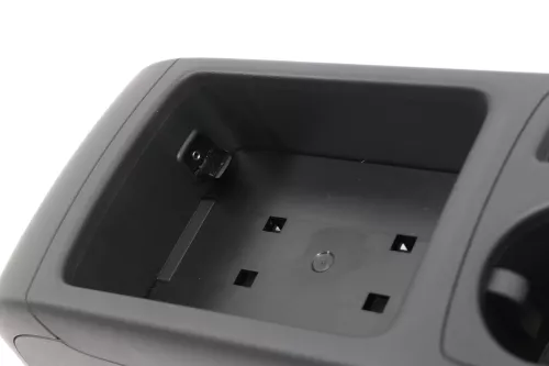 Audi A4 8E B8 8K Mitteltunnel hinten Verkleidung um Handbremse Konsole schwarz (143897)