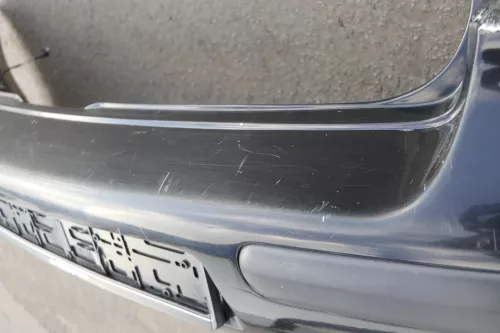 VW Golf 4 Limousine Stoßstange hinten Heckstoßstange Stoßfänger schwarz L041   2 (143928)
