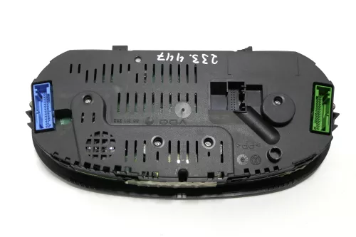 VW Golf 4 Tacho Tachometer Kombiinstrument 233.000km 1J0919861 1,4 16V 75PS 55kw (143964)