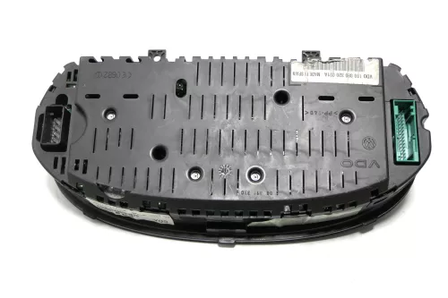 VW Polo 9N Tacho Tachometer Kombiinstrument 188.000km 6Q0920803 1,4 55kw 75PS (143972)
