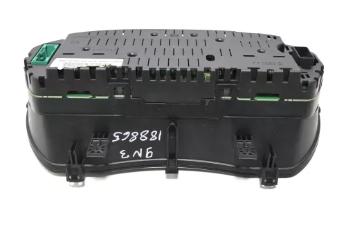 VW Polo 9N Tacho Tachometer Kombiinstrument 188.000km 6Q0920803 1,4 55kw 75PS (143972)