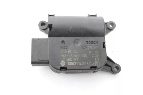 VW Golf 5 Stellmotor für Umluftbetrieb Heizung Umluft 3C0907511A Eos Touran V425 (144164)