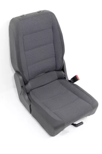 Touran Sitz hinten rechts (hinter Beifahrersitz) Rücksitz anthrazit Isofix ohne (144316)