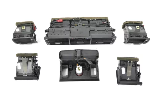 Audi A8 4D Lüftungsdüse Düse Lüftung vorne rechs links mitte alle Set (144389)