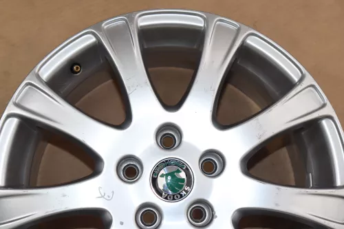 1x Felge Alufelge Skoda Octavia 1Z 7jx17H2 ET54 1Z0601025G 1Z0601025GA Sputnik 1 (144400)