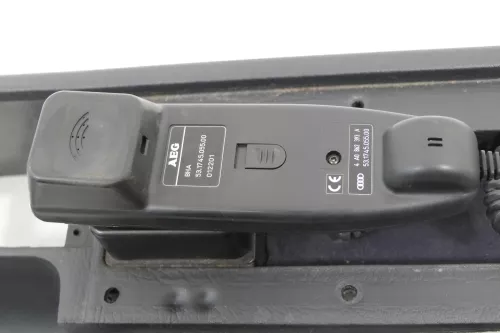 Audi A8 4D Mitteltunnel hinten Verkleidung um Handbremse 4D1863241 Telefon (144502)