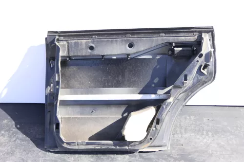 Audi A4 B5 Tür Türblatt hinten rechts schwarz LZ9U Kombi Limo (144554)