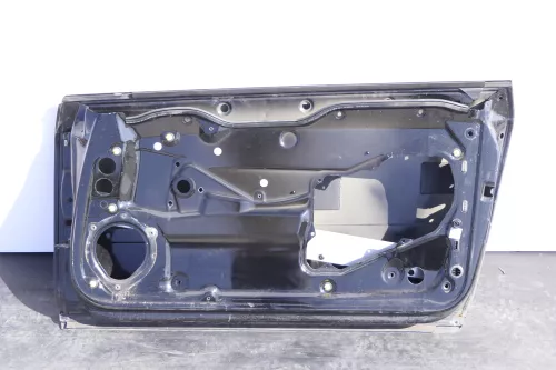 Audi A3 8P 2/3-Türer Tür vorne rechts Beifahrertür Türblatt schwarz (144557)