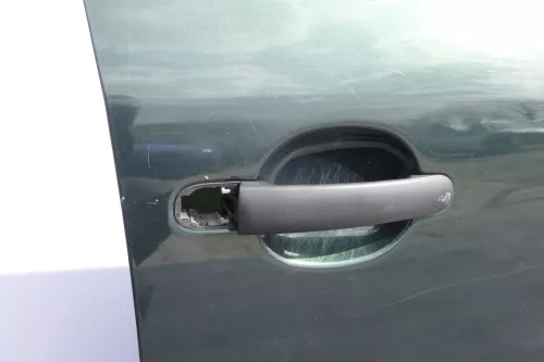 Skoda Octavia 1U Kombi + Limo Tür vorne rechts Beifahrertür grün LF8C (144671)