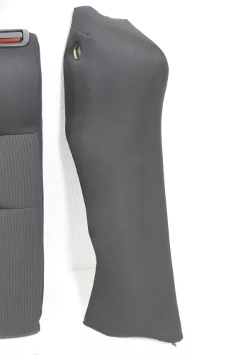 VW Passat 3B 3BG Kombi Variant Sitz Rückbank Rücksitzbank 3 Punkt Gurt - 130654 (144958)