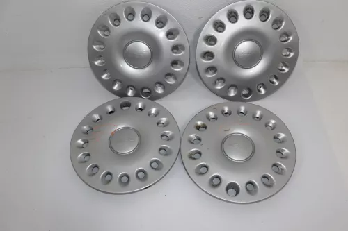 4x VW Polo 6N2 Lupo Felgen 13 Zoll Radkappen Radkappe 6K0601147B (145128)