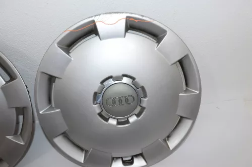 4 Stück Original Audi A3 8P Radzierkappe Radkappe 16 Zoll 8P0601147A (145132)