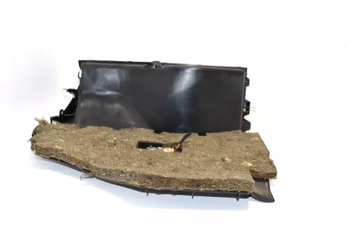 Audi A4 B5 Handschuhfach schwarz Handschuhfachdeckel Deckel Klappe Kratzer (145270)