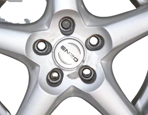 VW Passat 3C Golf Reifen Winterreifen 225/70 R16 107S Alufelgen Felgen KBA 46593 (145352)