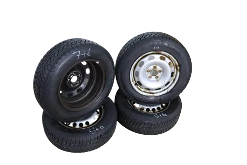 4x VW Golf 6 Plus 5M 195/65 R15 91T Winterreifen M+S Felgen Reifen M&S 5-6mm (145453)