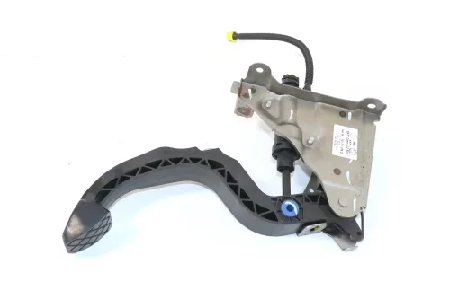 VW Up Citiygo Kupplungspedal Kupplung Pedal 1S1721059D Kupplungsgeber (145522)