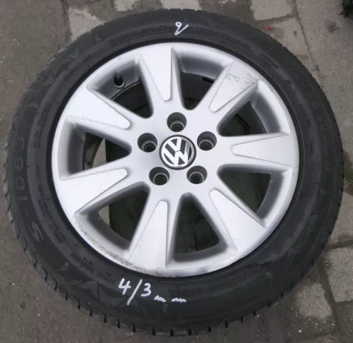 1x Golf 5 Eos Passat Original Alufelge Alu 3C0601025AE 7J x16H2 ET45 Touran   2