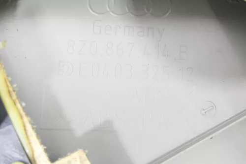 Audi A2 8Z Türverkleidung Verkleidung Tür hinten rechts hell grau platin (145657)