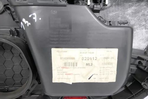 VW Passat 3C Variant Türverkleidung Verkleidung Tür hinten links für Kurbel schw (145698)