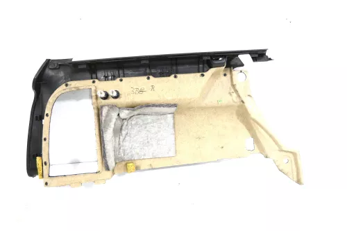 VW Passat 3BG 3B Abdeckung Verkleidung Kofferraum hinten rechts schwarz (145734)