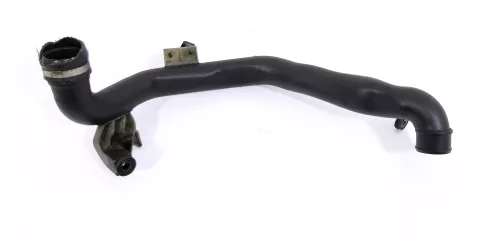 VW Touran Passsat 3C Ladeluftschlauch Schlauch Rohr 3C0145840H 1,9 TDI BLS (145864)