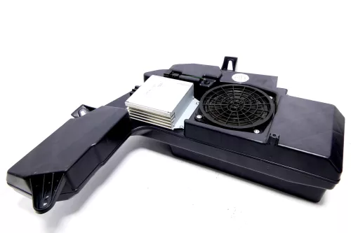 Audi A4 8E B6 Avant Kombi Subwoofer 8E9035382 03S Lautsprecher Bassbox Bose (145960)