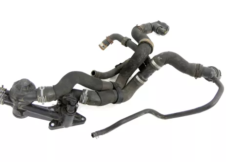 Audi A4 8E B6 Thermostat Gehäuse Schlauch 2,0 ALT 03C121026AF CDGA (146353)