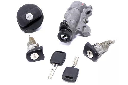 Skoda Fabia 6Y Zündschloß Schloß Zündung 2x Schlüssel + 2x Türschloß links Tür r