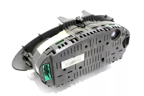 Seat Ibiza 6L Tacho Tachometer Kombiinstrument 210.000km 6L0920801A TDI SDI (146460)