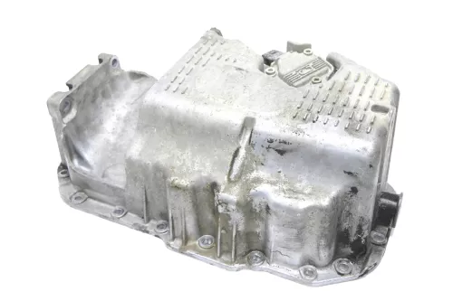 VW Passat 3C Golf Touran Ölwanne 03C103603T 6PR008079 (146472)