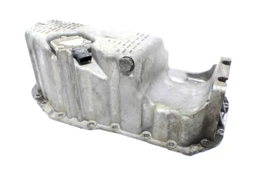 VW Passat 3C Golf Touran Ölwanne 03C103603T 6PR008079 (146472)