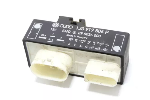 VW Golf 4 Bora Steuergerät Lüfter Kühlerlüfter Lüftersteuergerät 1J0919506P /K